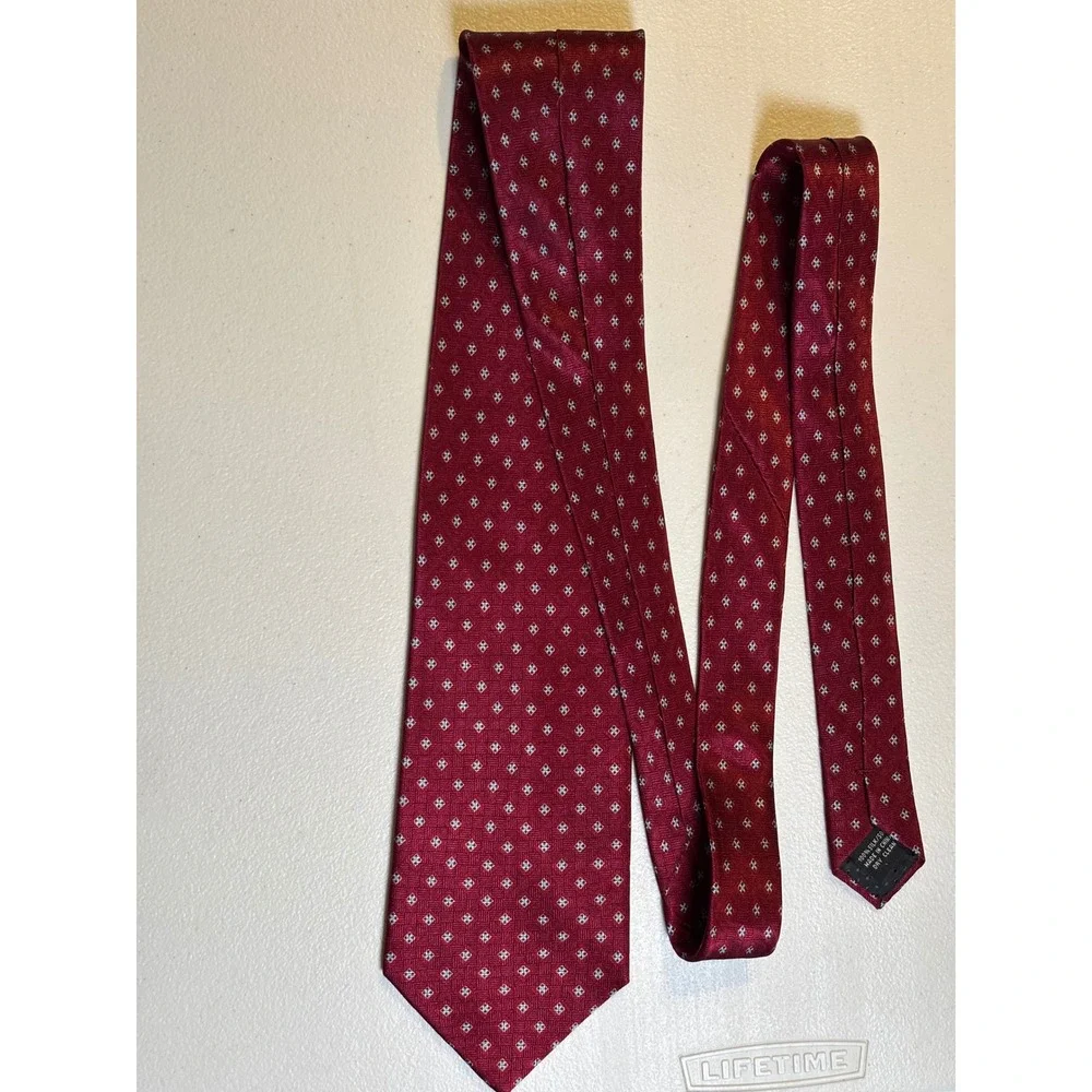 BILLBLASS Mens‎ Silk Necktie Burgundy Geometric Pattern  Dress Tie Preowned